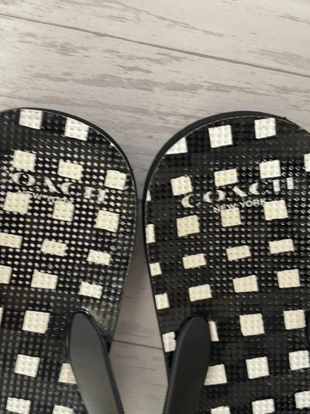 Coach size new
